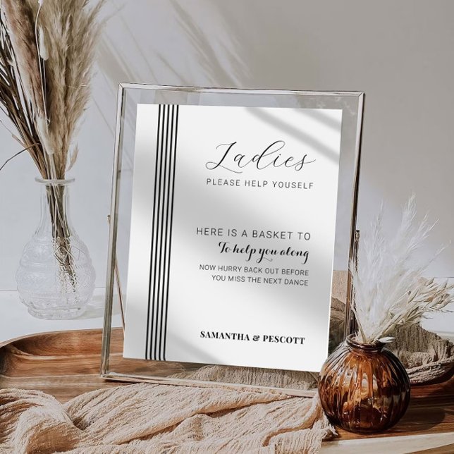 Minimal badrumsskylt för bröllop poster (Skapare uppladdad)