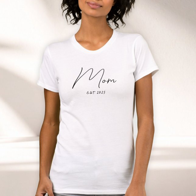 Minimal Black Script Established Mom T-Shirt (Skapare uppladdad)