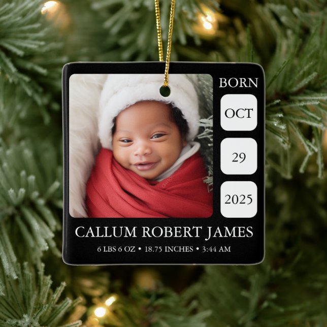 Minimal Black White Baby Birth Stats Ornament (Träd)