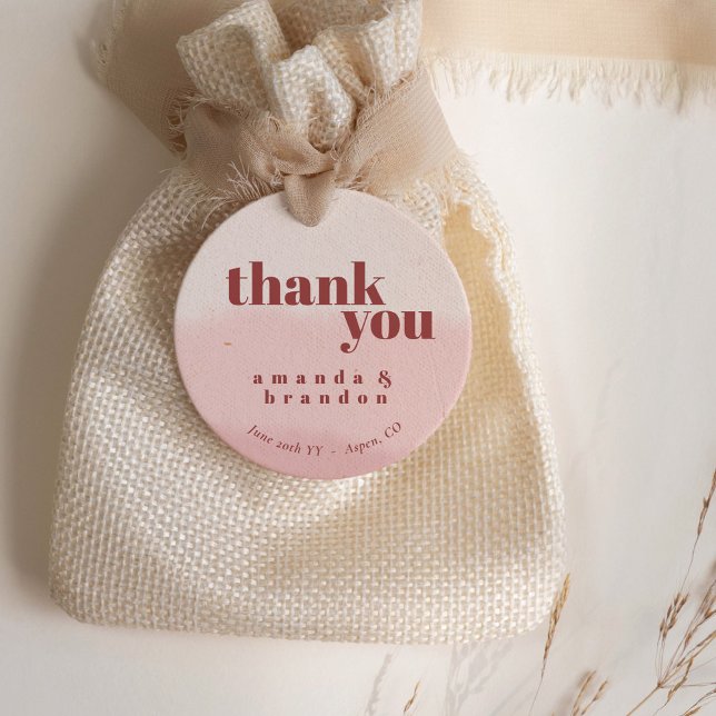 Minimal Blush Bloom Bold Script Wedding Thank You Gåvor Etiketter (Skapare uppladdad)
