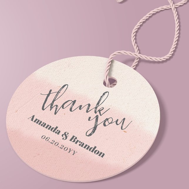 Minimal Blush Bloom Bold Script Wedding Thank You Gåvor Etiketter (Skapare uppladdad)