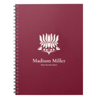 Minimal burgunder Lotus blomster Yoga Wellness Anteckningsbok