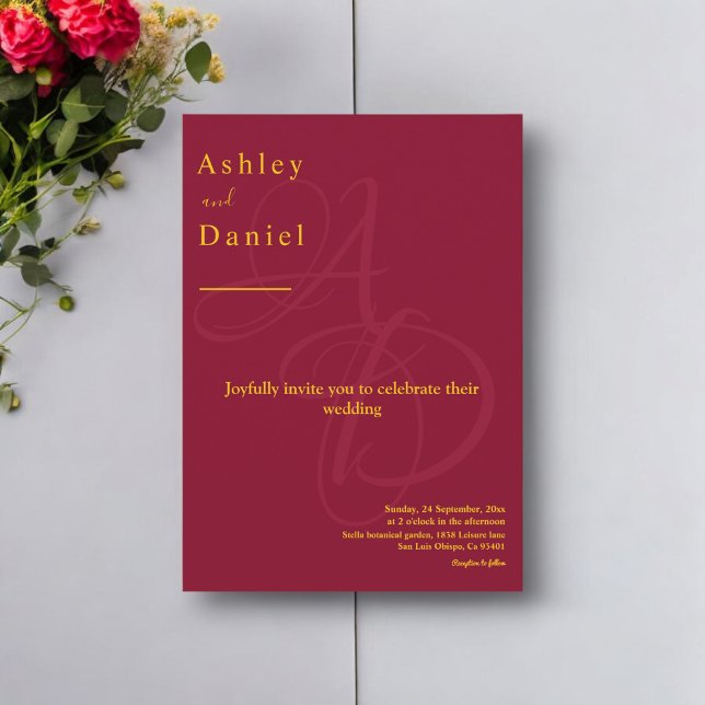 Minimal Burgundy och Guld Monogram Elegant bröllop Inbjudningar (Skapare uppladdad)