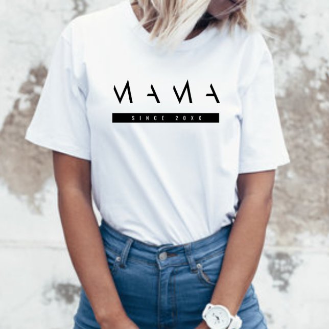 Minimal & Chic Mama Skriptad Basic T-Shirt för Kvi (Skapare uppladdad)