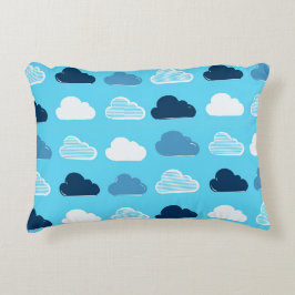 Minimal Clouds Pattern – Blue Sky Vibes Prydnadskudde