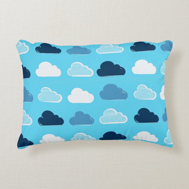 Minimal Clouds Pattern – Blue Sky Vibes Prydnadskudde (Framsidan)