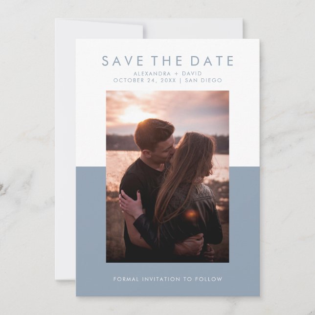 Minimal Dusty Blue och White Photo Save Date Spara Datumet (Framsida)