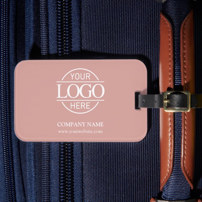Minimal Dusty Rose Corporate Company Business Logo Bagagebricka (Framsida Insitu 4)