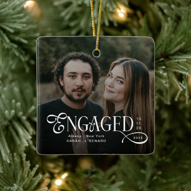 Minimal Engaged Couples Photo Stylish Christmas Julgransprydnad Keramik (Träd)