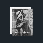 Minimal enkel fotomåltid, Elegant jul Helg Vykort<br><div class="desc">Elegantens vykort för julfoto med en minimal och modern design med ett enkelt gräns och "god jul" över bild som du föredrar. Baksidan har ett andra bild tillsammans med personligen i svartvitt.</div>