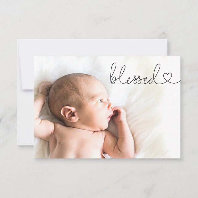 Minimal foto-baby-baptism med färgat hjärtskript tack kort (Framsida)