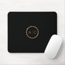 Minimal guldförgylld monogram på SVART