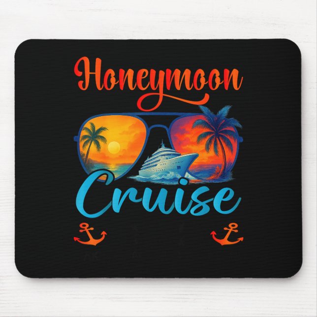 Minimal Honeymoon Kryssning 2026 Nygifta Musmatta (Framsidan)