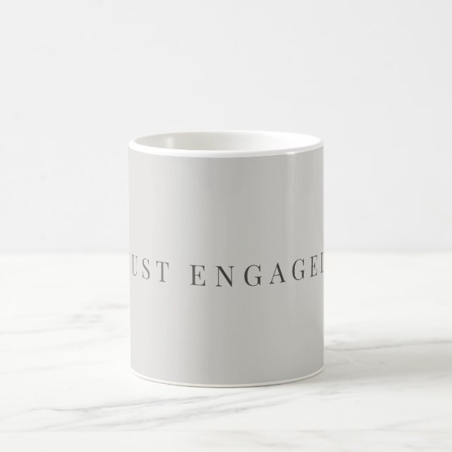 Minimal Just Engaged Mug | Soft Dove Grey Kaffemugg (Center)