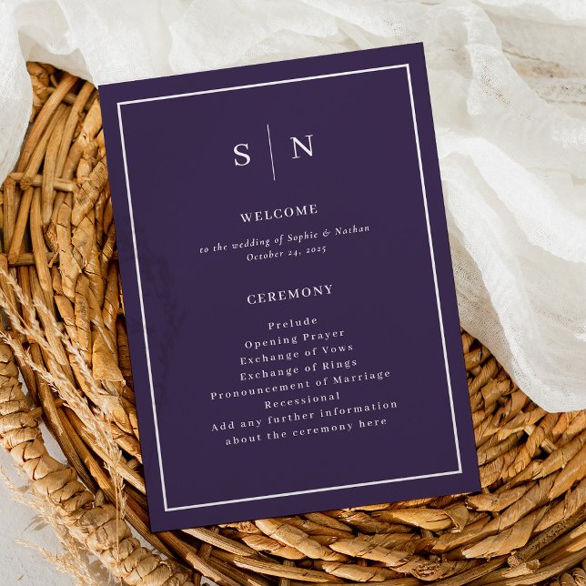 Minimal Lila och Chic | ELEGANT GRÄNS BRÖLLOP Program (A simple and chic wedding program in colorful dark purple and white, with your monogram)