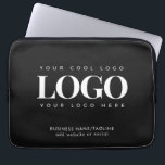Minimal Logotyp för Anpassningsbar av svartvita fö Laptop Fodral<br><div class="desc">Denna elegant laptop sleeve skulle vara underbar för ditt företags-/marknadsföringsbehov. Lägg enkelt till önskad logotyp och text genom att klicka på alternativet "anpassa".</div>