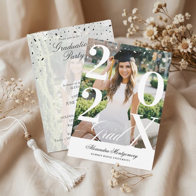 Minimal Modern Bold Graduation Year Photo Party Inbjudningar (Minimal Modern Bold Graduation Year Photo Party Invitation)