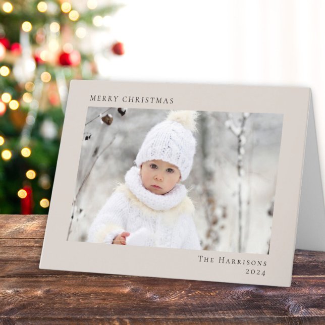 Minimal Modern God Jul Beige Foto Helgkort (Share the love and warmth of the season with your personalized photo Christmas card)