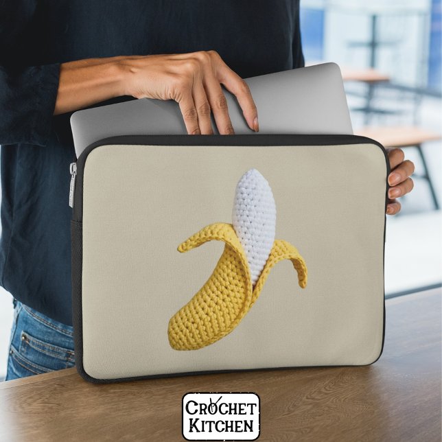Minimal Modern Grandmacore Cute Crochet Banana Laptop Fodral (Skapare uppladdad)
