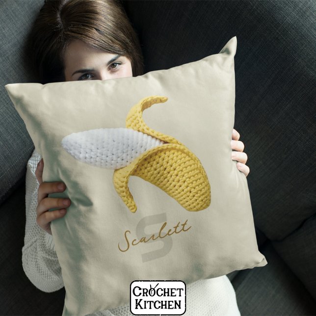 Minimal Modern Monogram Namn Crochet Banana Kudde (Skapare uppladdad)