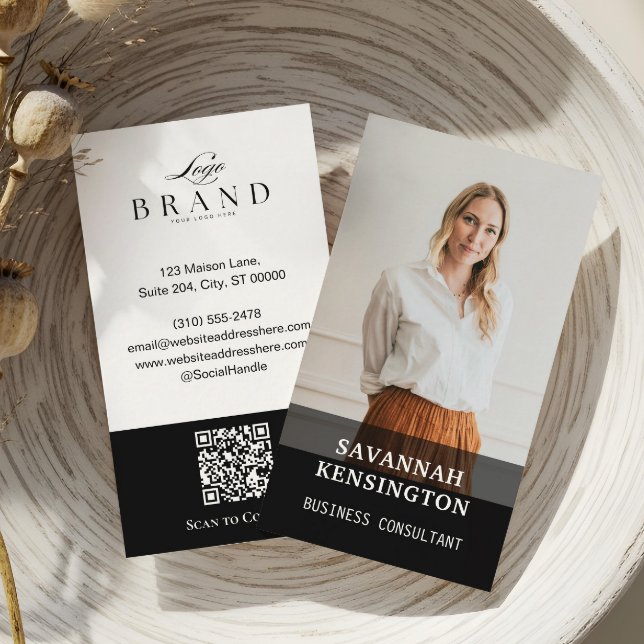 Minimal Modern Professional Photo Company Logo QR Visitkort (Minimal Modern Professional Photo Company Logo QR Business Card)