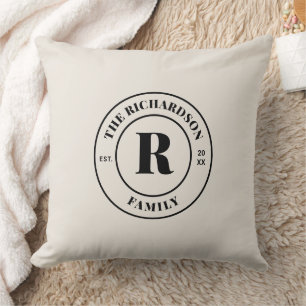 Minimal Neutralt Pastel Family Monogram Frimärke Kudde