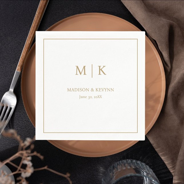Minimal och Elegant Vit och Guld Monogram Bröllop Pappersservett (Skapare uppladdad)