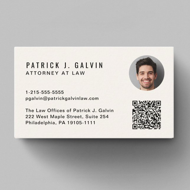 Minimal Professionell QR-kod Fotokream Visitkort (Capture attention, make connections, and leave a lasting impression with our modern QR business card)