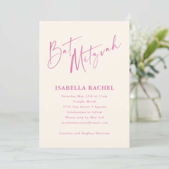 Minimal Script Hot Pink Cream Modern Bat Mitzvah Inbjudningar (Stående Fram)