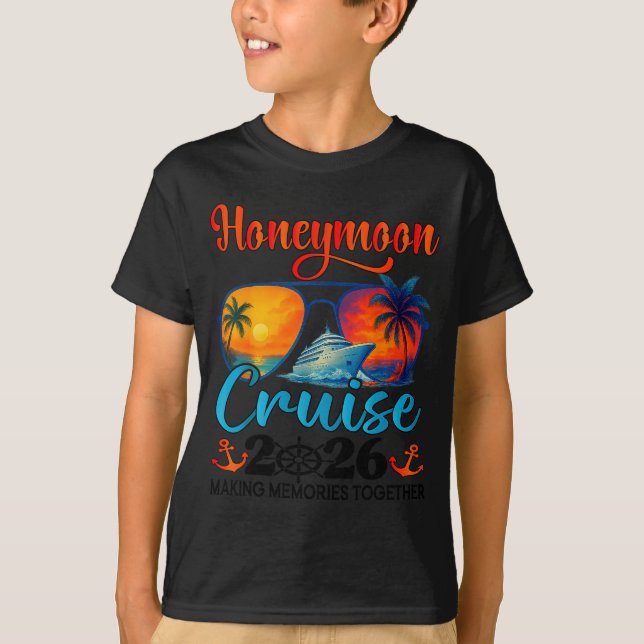 Minimal Smekmånadskryssning 2026 Nygifta T Shirt (Framsida)