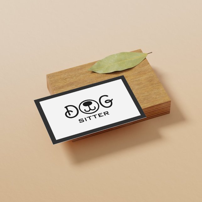 Minimal svart och vit Hund Sitter Walker Groomer Visitkort (Minimal Black and White Dog Sitter Walker Groomer Business Card)
