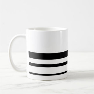 Minimal svartvitt tre strimlade kaffemugg