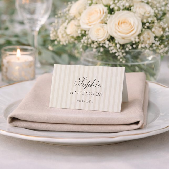 Minimal Taupe Stripe Wedding Place Card  Kort (Skapare uppladdad)