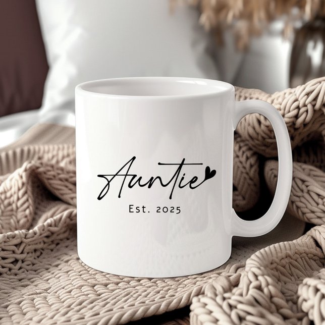 Minimal tidsåtgång Est-års handskrivet manushjärta Kaffemugg (Minimal auntie Est year handwritten script heart Coffee Mug)