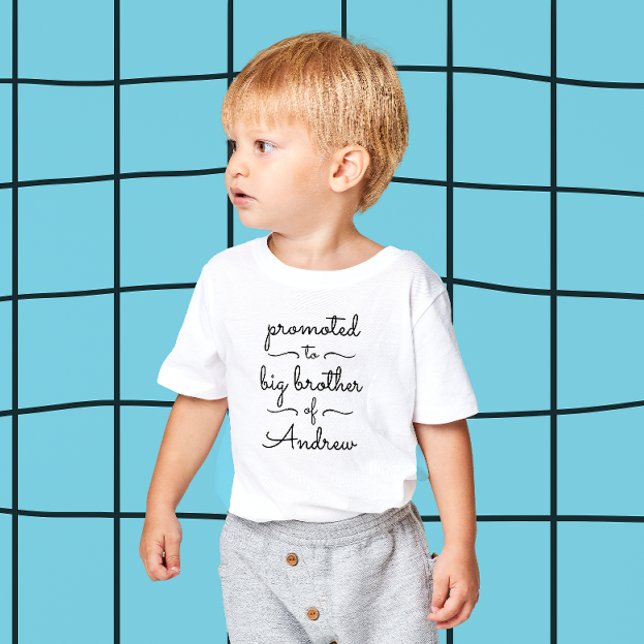 Minimal typografi för Cute Modern Big Brother Sist T Shirt (Skapare uppladdad)