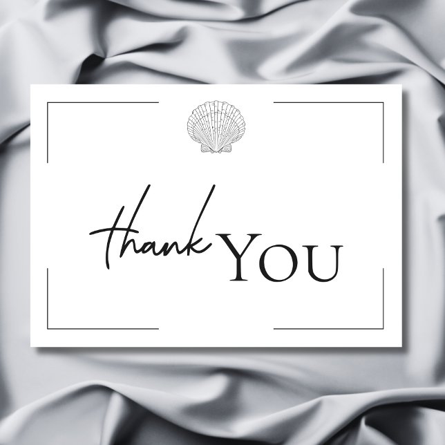 Minimal typografi, svart och vitt sjögränssnitt Br Tack Kort (Minimal Typography Black & White Seashell Wedding Thank You Card)