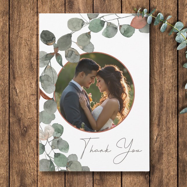 Minimal utandning av eucalyptus i rost Grönt Foto  Tack Kort (Minimal Rust Green Eucalyptus Wreath Photo Wedding Thank You Card)