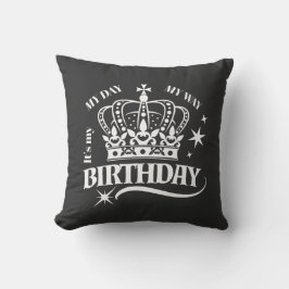 Minimal White Crown Birthday Quote Typography Kudde