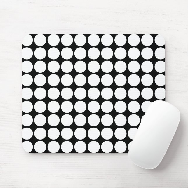 Minimal White Dots on Solid Black Background Musmatta (Med mus)