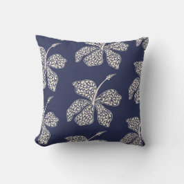 Minimal White Hibiscus Floral Navy Blue Design Kudde