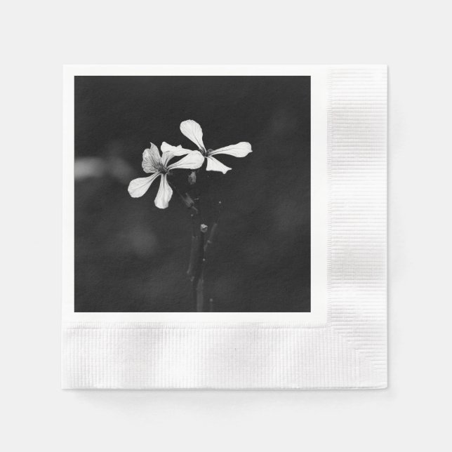 minimala svarta och vita blommor pappersservett (Framsidan)