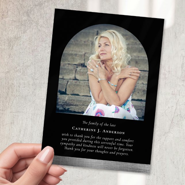 Minimalialistisk teckningsbild, fotosympati - begr tack kort (Skapare uppladdad)