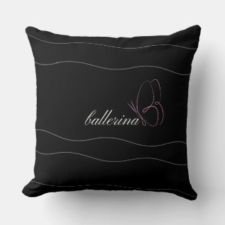 Minimalist Ballerina & Rosa Butterfly Black Kudde