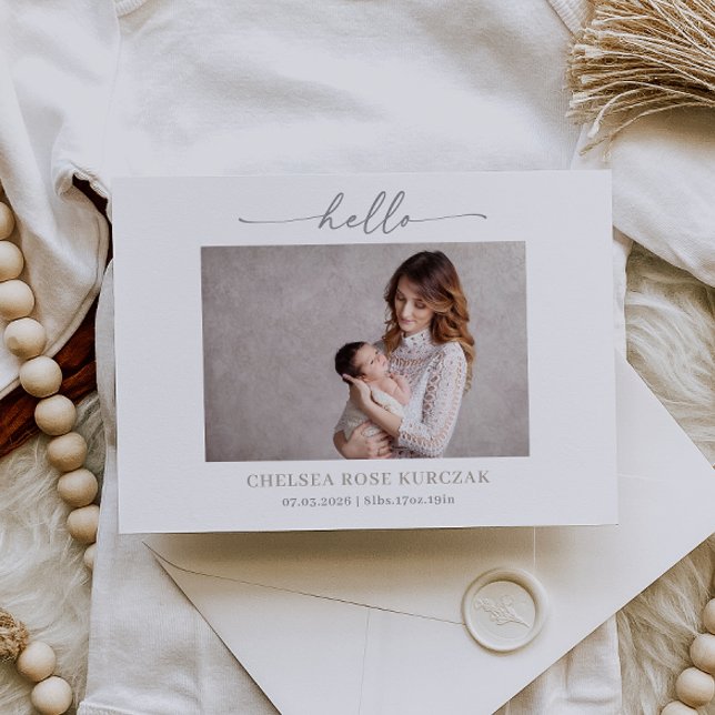 Minimalist Chic Hello Photo Baby Announcement card Inbjudningar (Skapare uppladdad)