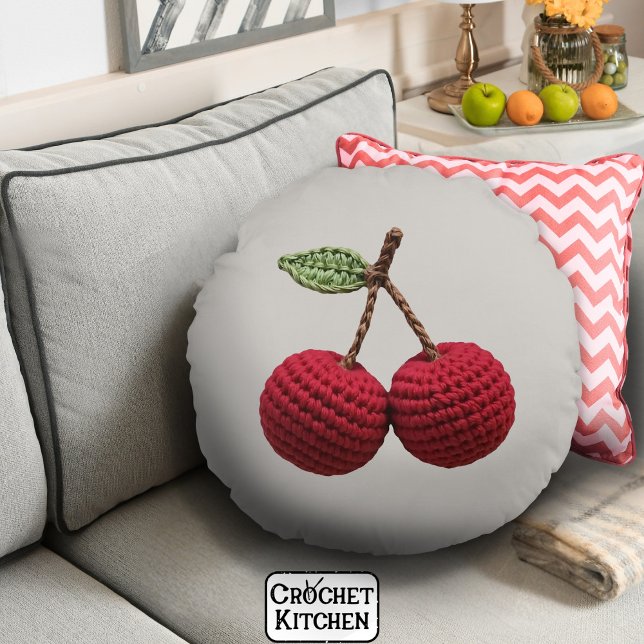 Minimalist Girly Crochet Red Cherry, sommarfärsk Rund Kudde (Skapare uppladdad)