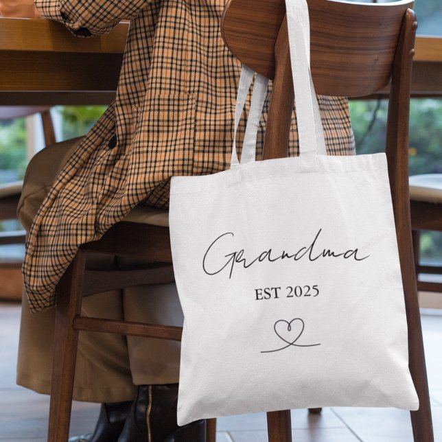 Minimalist Grandma EST Year | Custom Tote Bag Tygkasse (Skapare uppladdad)