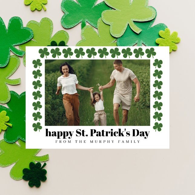 Minimalist lucky shamrock st. Patrick's Day Photo Julkort (Skapare uppladdad)