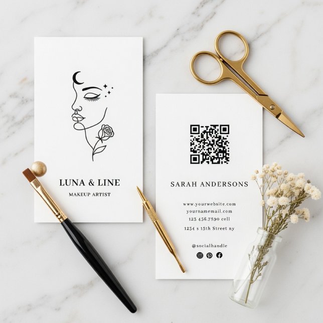 Minimalist Makeup Artist Card with QR Code Visitkort (Skapare uppladdad)