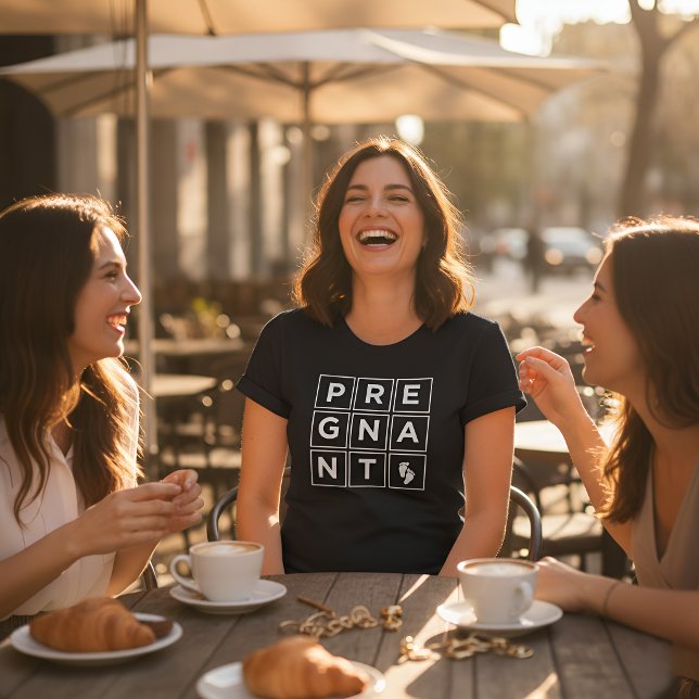 Minimalist Mama T-Shirt | Enkel Moderskap  (Skapare uppladdad)