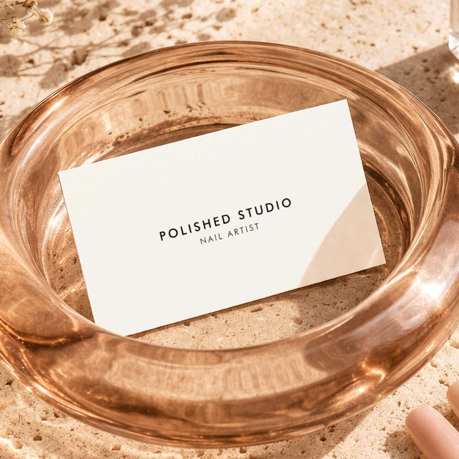 Minimalist Nail Artist Technician Luxe Ivory Visitkort (Skapare uppladdad)